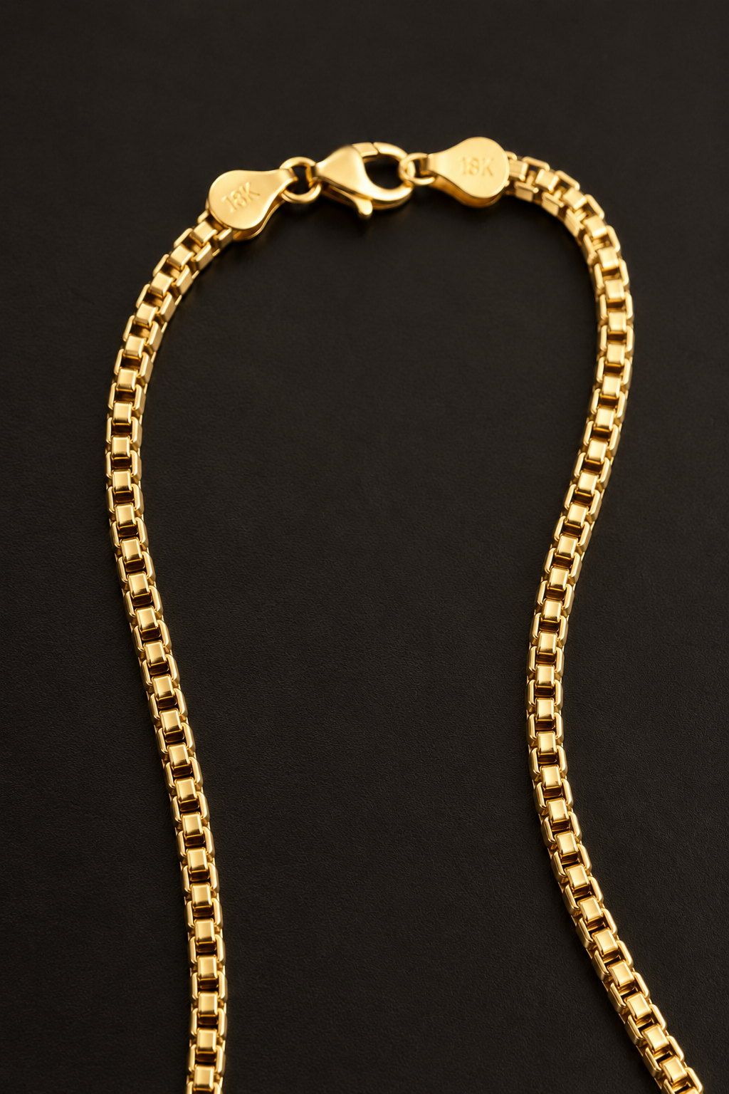 Collar de oro
